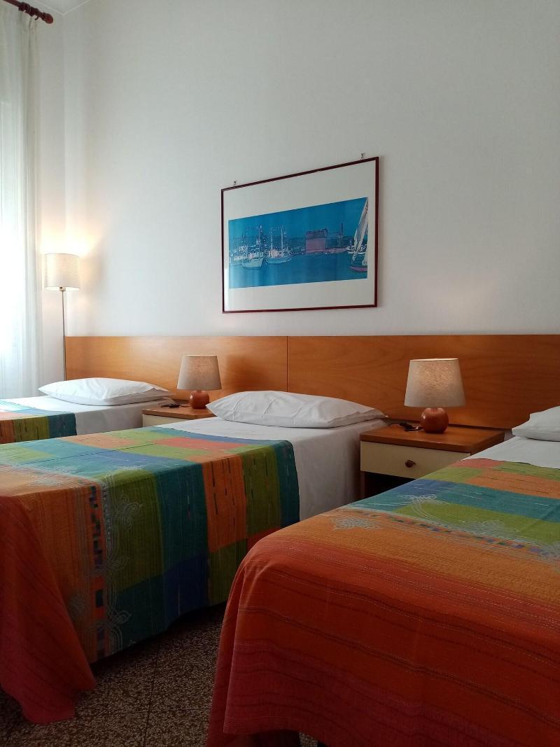 Ariston Petit Hotel Palermo Bagian luar foto