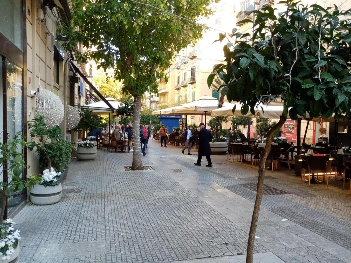 Ariston Petit Hotel Palermo Bagian luar foto