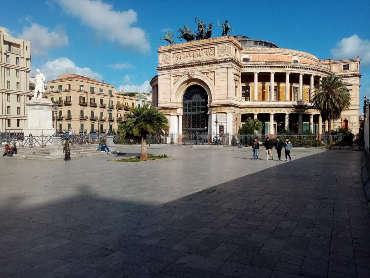 Ariston Petit Hotel Palermo Bagian luar foto
