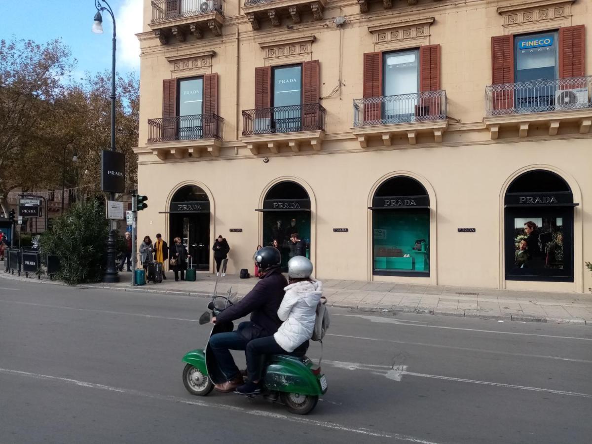 Ariston Petit Hotel Palermo Bagian luar foto